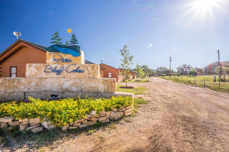 River Bluff Cabins Rio Frio Buitenkant foto
