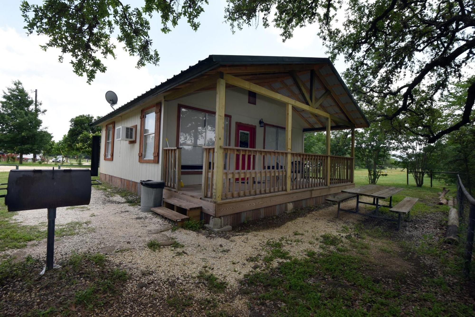 River Bluff Cabins Rio Frio Buitenkant foto