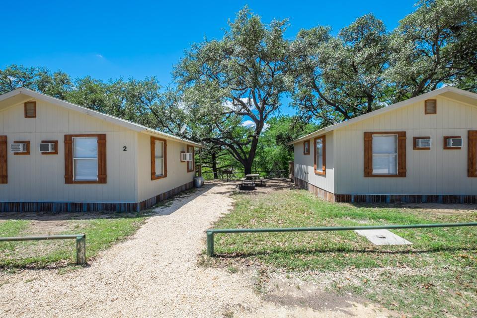 River Bluff Cabins Rio Frio Buitenkant foto